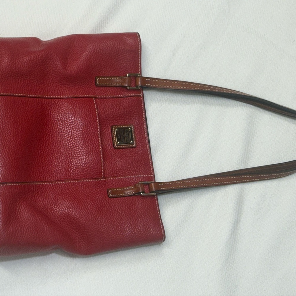 Dooney & Bourke Red Leather Handbag Excellent Condition 12” Strap Drop - Picture 2 of 15